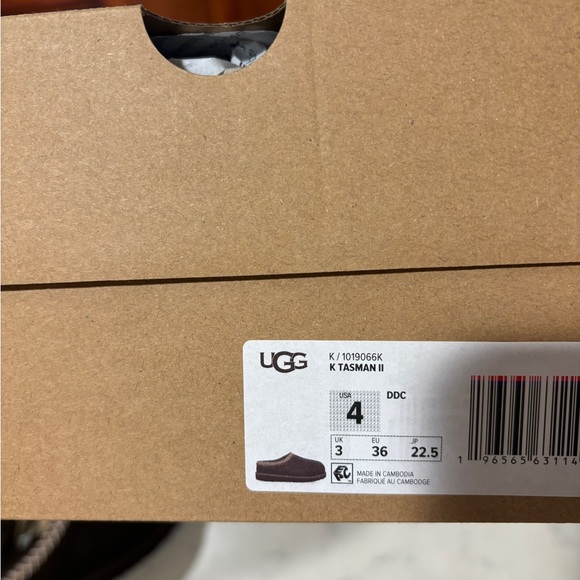 UGG Tasman II Slipper Dusted Cocoa DDC Kids Sz 3-6 1019066k Brand New Condition - Picture 11 of 13